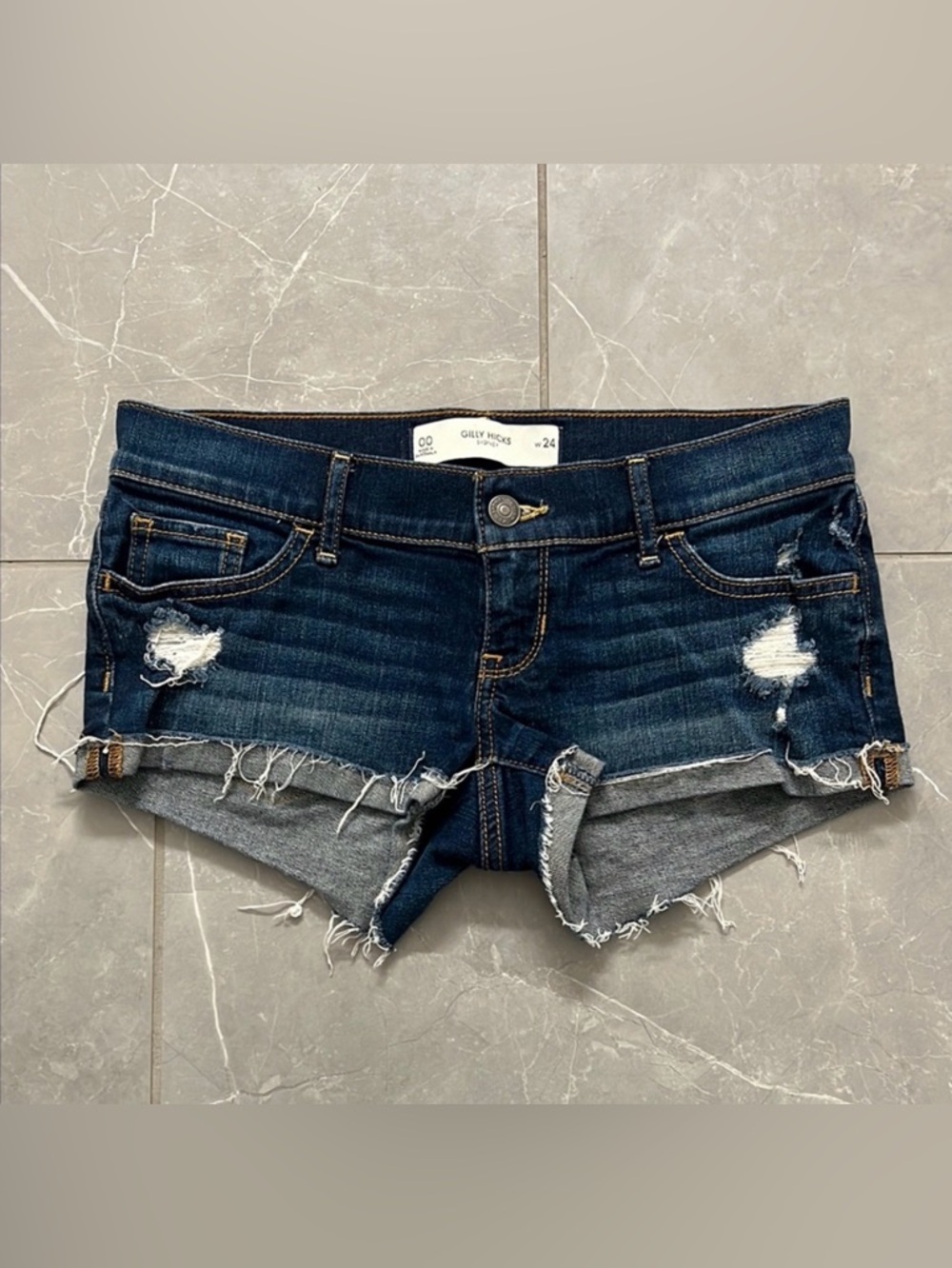 Gilly Hicks Distressed Dark Blue Denim Cutoff Shorts never worn y2k